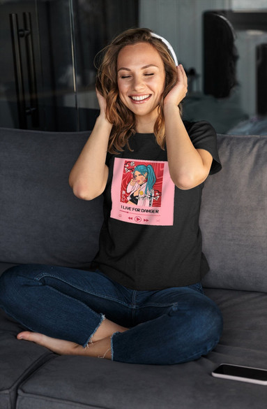 Bluzka damska z naszywką I live for danger