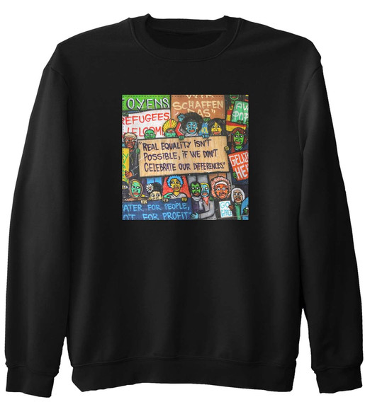 Bluza z naszywką  Anti Racism