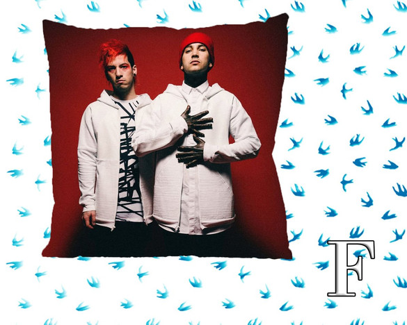 Poduszka TWENTY ONE PILOTS DUŻO WZORÓW 40 x 40 cm