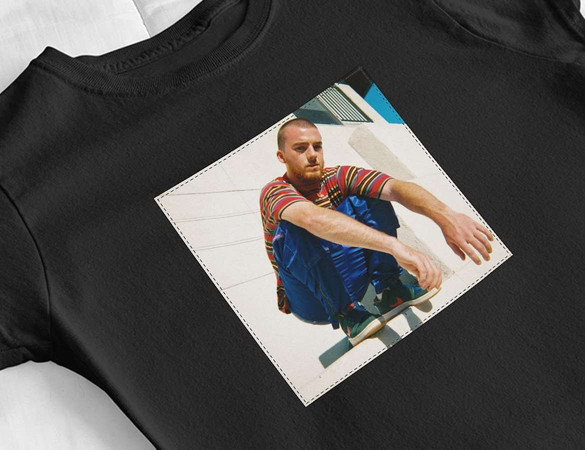 Bluzka damska z naszywką Euphoria Fezco