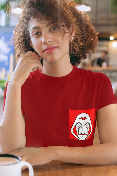 Koszulka z kieszonką DOM Z PAPIERU