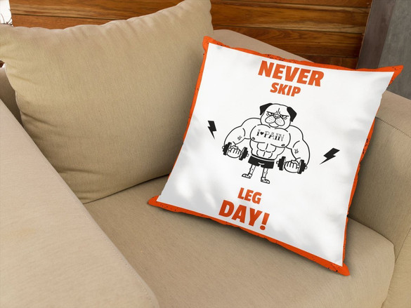 Poduszka Never skip leg day