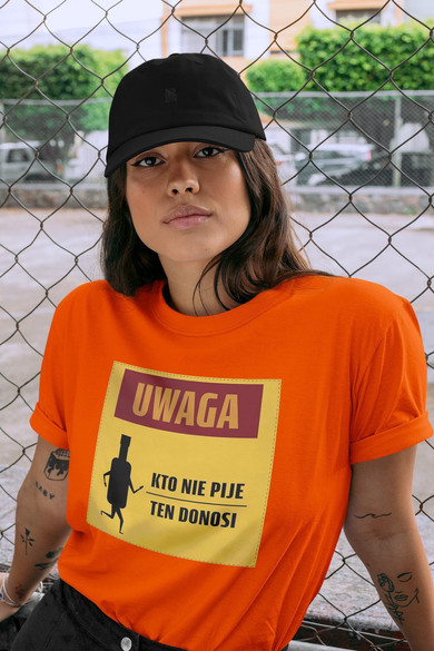 Koszulka z naszywką PRL- kto nie pije...