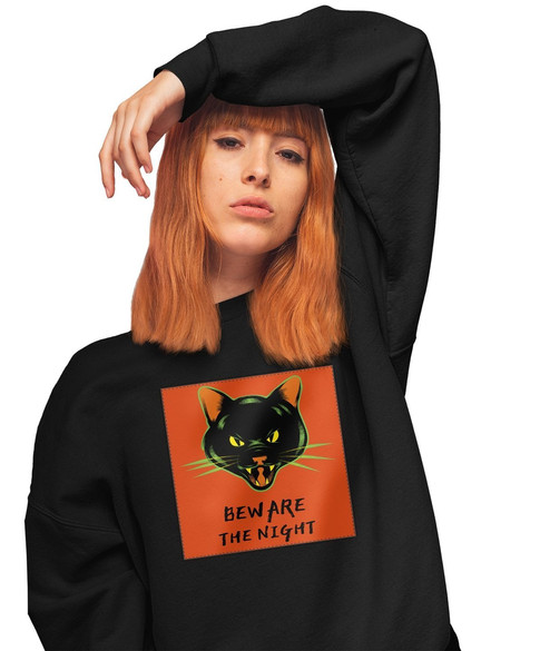 Bluza z naszywką Beware the night