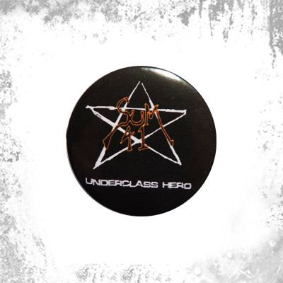 Przypinka SUM 41 - UNDERCLASS HERO