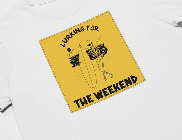 Koszulka z naszywką Lurking for the weekend
