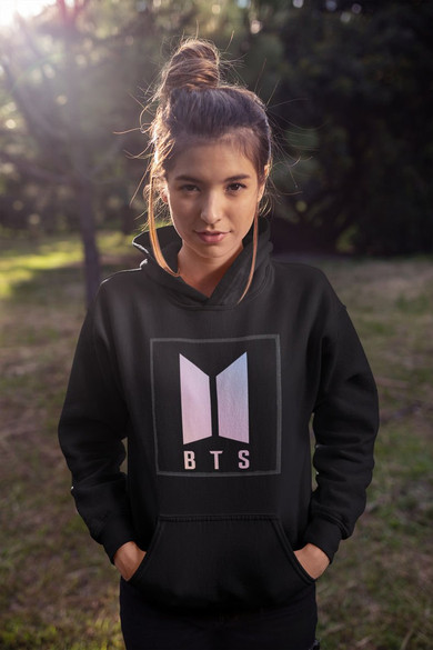 Bluza z naszywką BTS Logo