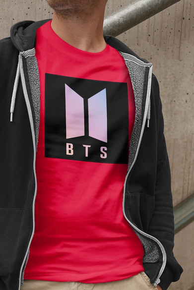 Koszulka z naszywką BTS LOGO