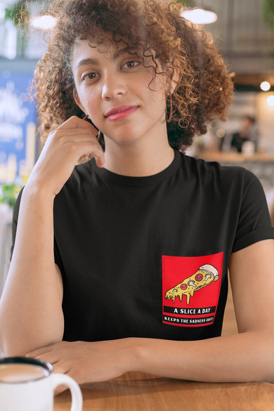 Koszulka z kieszonką A SLICE A DAY