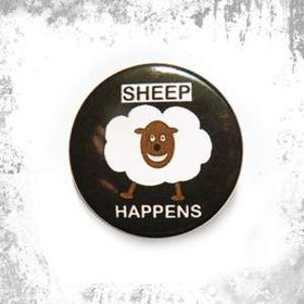 Przypinka SHEEP HAPPENS
