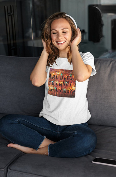 Bluzka damska z naszywką Stranger Things ABC