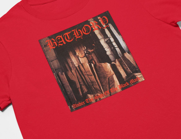 Koszulka z naszywką BATHORY 02