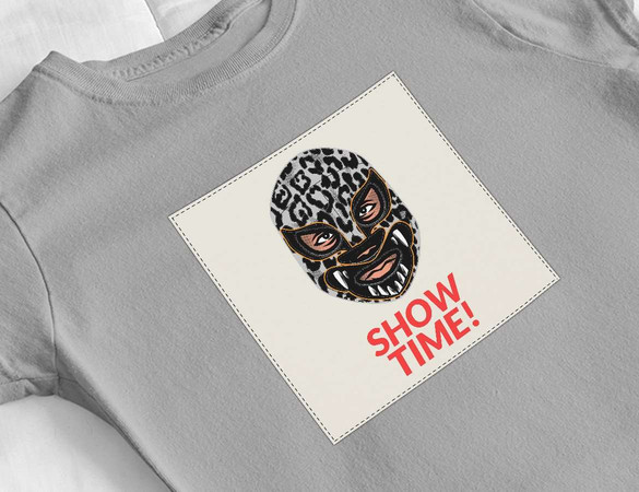 Bluzka damska z naszywką Show time