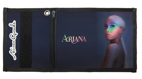 Portfel Ariana Grande