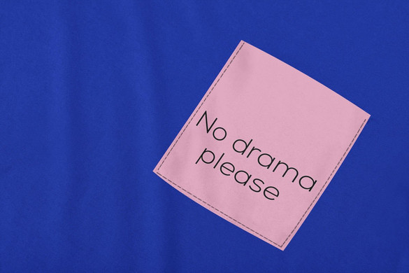 Koszulka z kieszonką NO DRAMA PLEASE