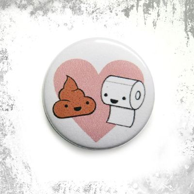 Przypinka MIŁOŚĆ NIE ZNA GRANIC