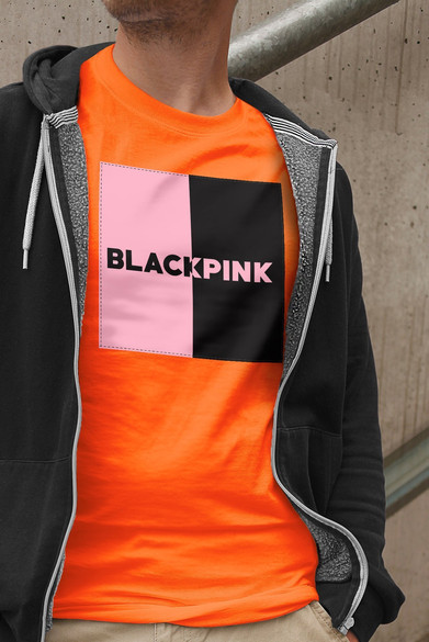 Koszulka z naszywką BLACKPINK logo