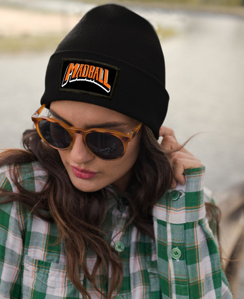 Czapka zimowa z naszywką  MADBALL