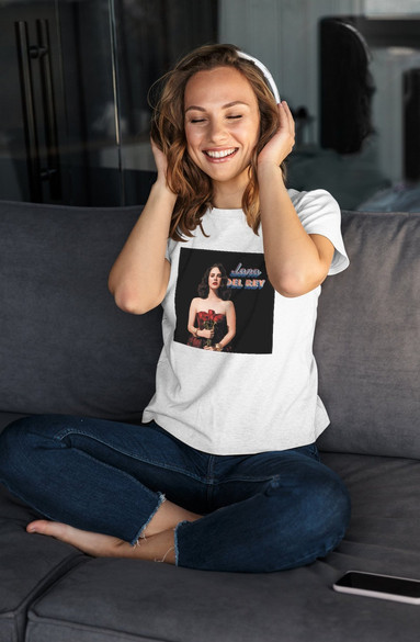 Bluzka damska z naszywką LANA DEL REY