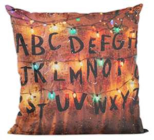 Poduszka Stranger Things ABC