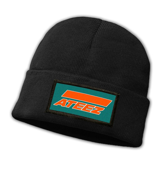 Czapka zimowa z naszywką ATEEZ