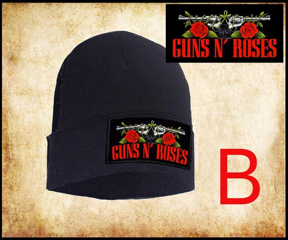 Czapka zimowa z naszywką GUNS N' ROSES