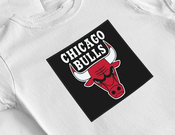 Bluzka damska z naszywką NBA CHICAGO BULLS