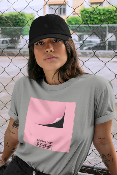 Koszulka z naszywką BlackPink Square one