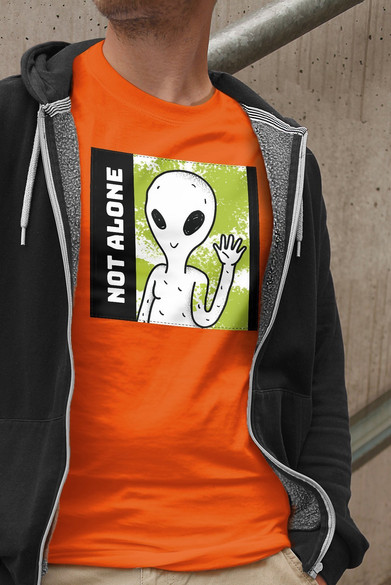 Koszulka z naszywką Not alone
