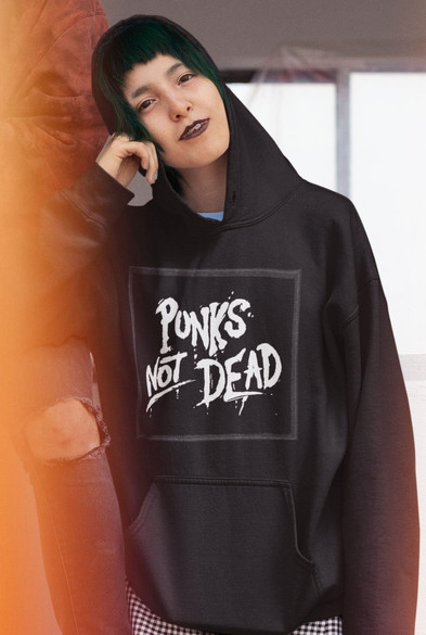 Bluza z naszywką Punks Not Dead 02