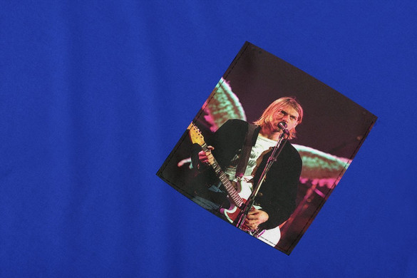 Koszulka z kieszonką NIRVANA KURT COBAIN