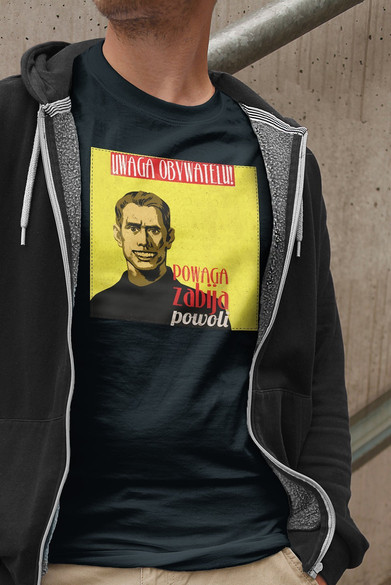 Koszulka z naszywką PRL- powaga zabija