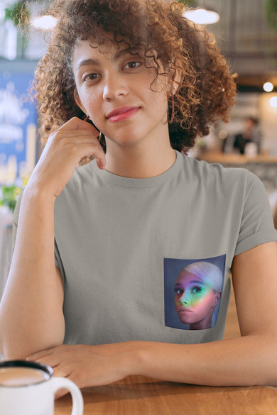 Koszulka z kieszonką ARIANA GRANDE