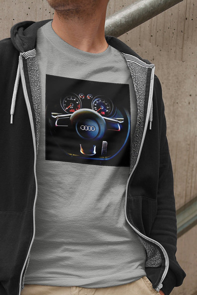 Koszulka z naszywką Audi 01