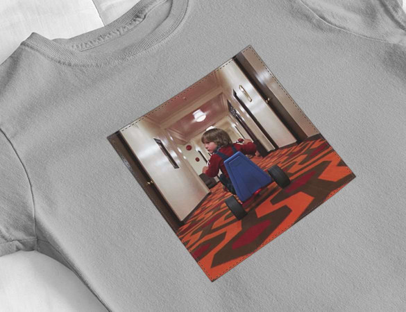 Bluzka damska z naszywką Lśnienie Danny