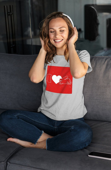 Bluzka damska z naszywką Lubię zapierd..lać 02