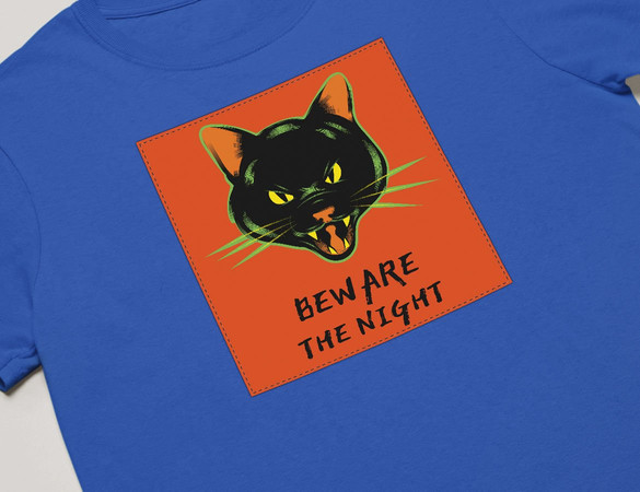 Koszulka z naszywką Beware the night