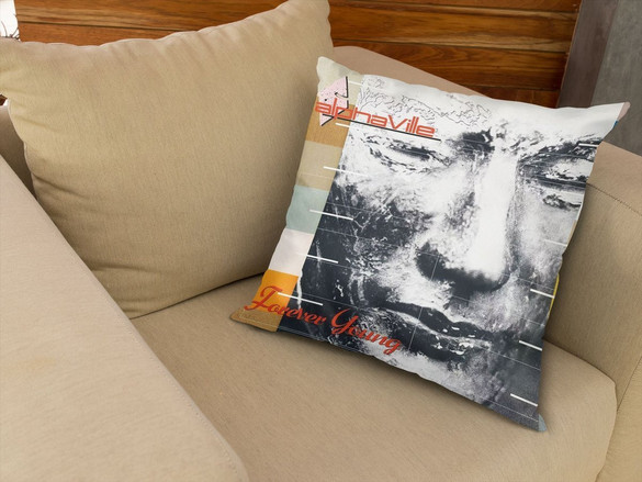 Poduszka Alphaville  02