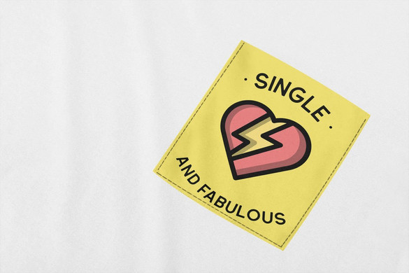 Koszulka z kieszonką SINGLE AND FABULOUS