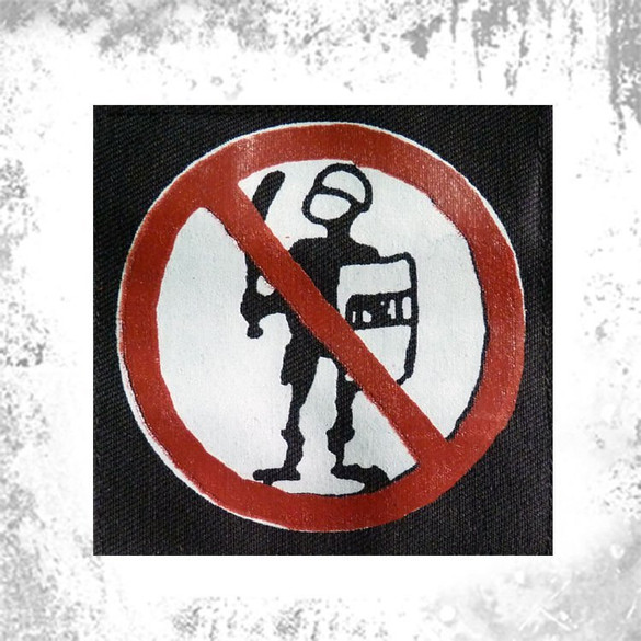 Naszywka ZAKAZ BICIA