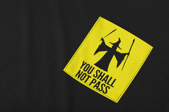 Koszulka z kieszonką YOU SHALL NOT PASS