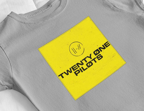 Bluzka damska z naszywką Twenty One Pilots 01