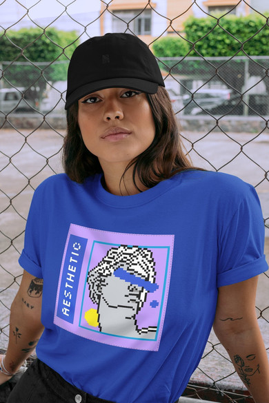 Koszulka z naszywką Aesthetic