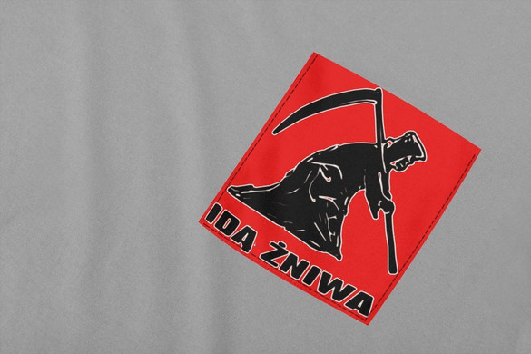 Koszulka z kieszonką  IDĄ ŹNIWA