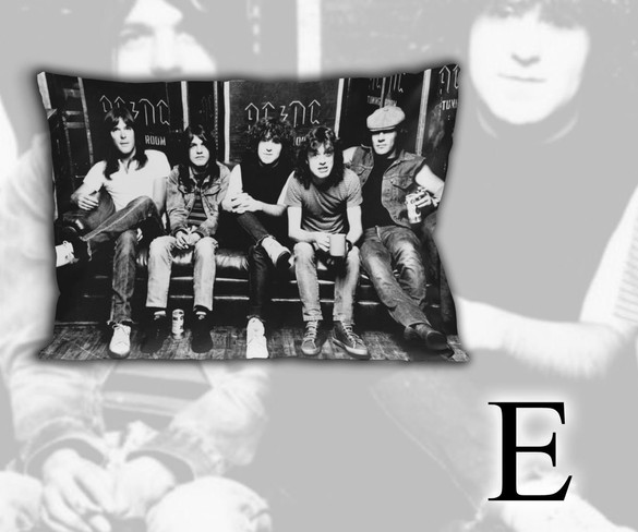 Poduszka AC/DC 60x40cm WZORY