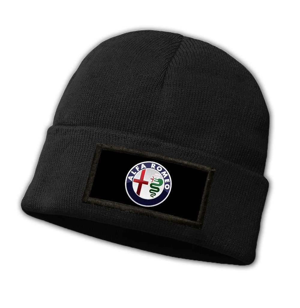 Czapka zimowa z naszywką ALFA ROMEO