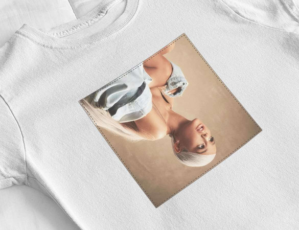 Bluzka damska z naszywką ARIANA GRANDE SWEETENER