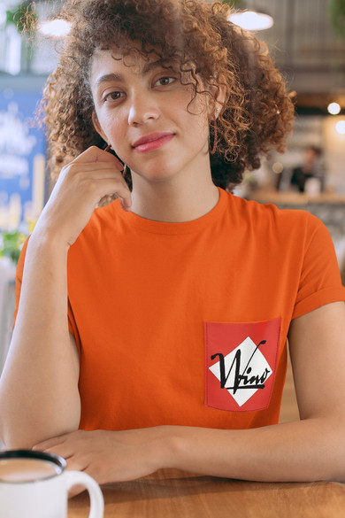 Koszulka z kieszonką WINO