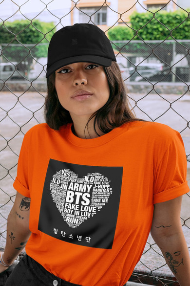 Koszulka z naszywką BTS Army