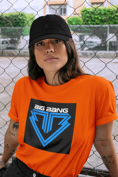 Koszulka z naszywką BIG BANG  logo